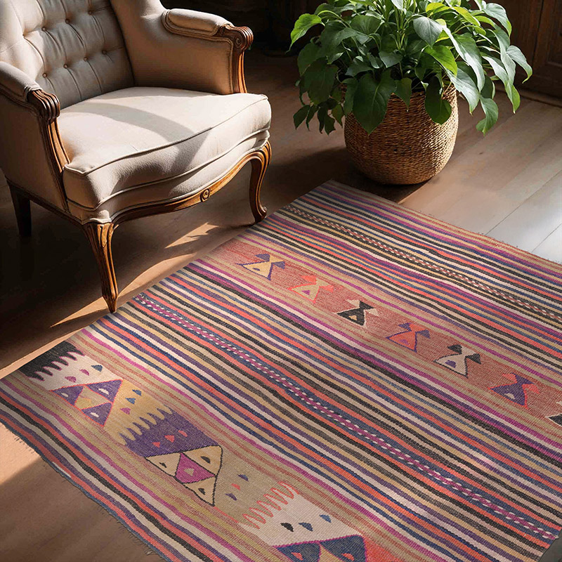 Vintage Balikesir Kilim Rug - 4' 5" x 4' 11" (53" x 59") - K0089109