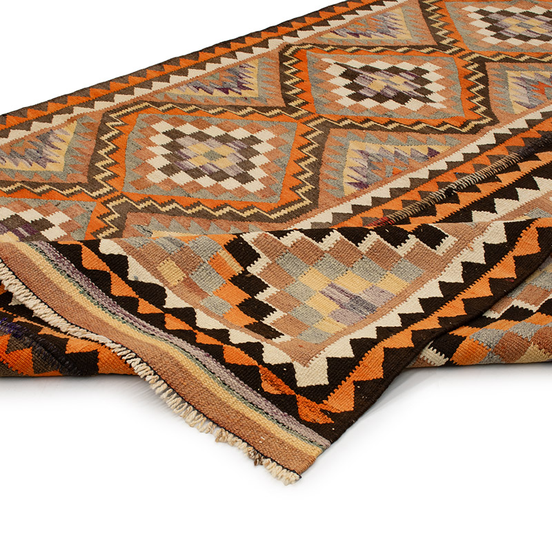 Vintage Turkish Kilim Rug - 6' 1" x 10' 3" (73" x 123") - K0089137