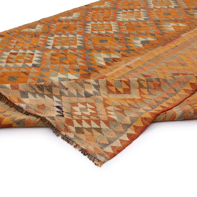 Vintage Turkish Kilim Rug - 6' 9" x 10' 10" (81" x 130") - K0089141