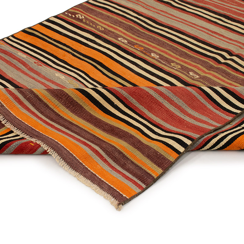 Vintage Turkish Kilim Rug - 4' 3" x 5' 5" (51" x 65") - K0089143