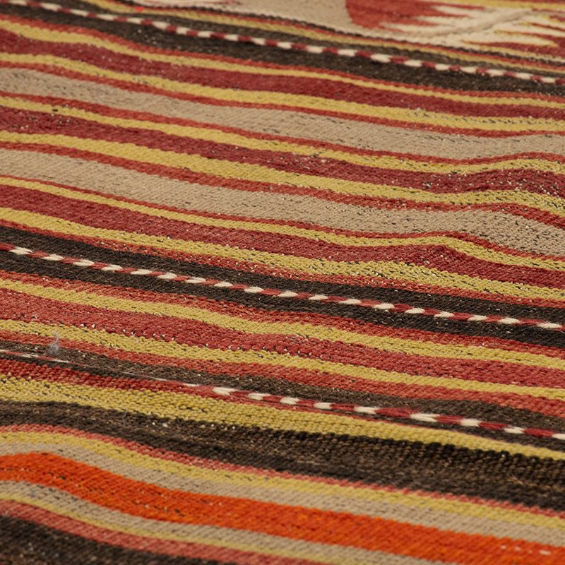 Vintage Konya Kilim Rug - 5'  x 8' 8" (60" x 104") - K0089150