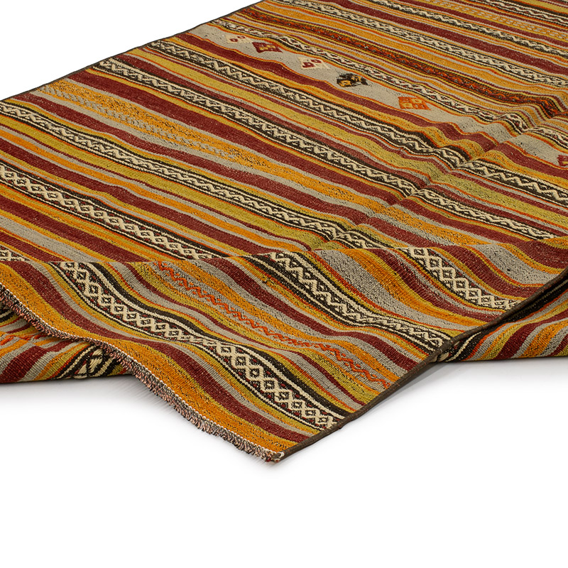 Vintage Konya Kilim Rug - 4' 6" x 7' 1" (54" x 85") - K0089156