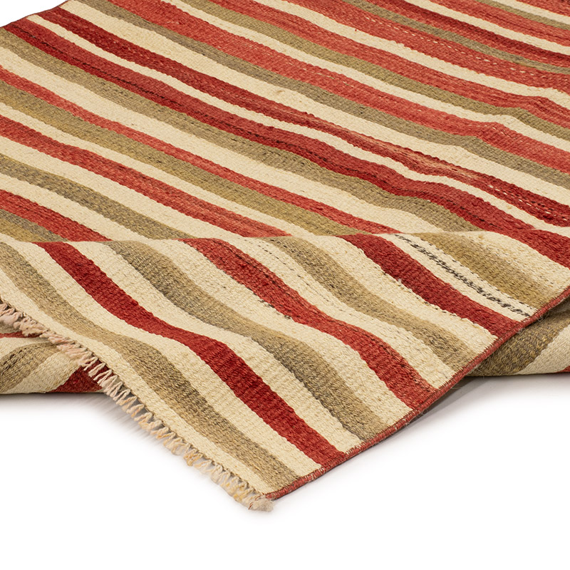 Vintage Turkish Kilim Rug - 3' 9" x 5' 4" (45" x 64") - K0089163