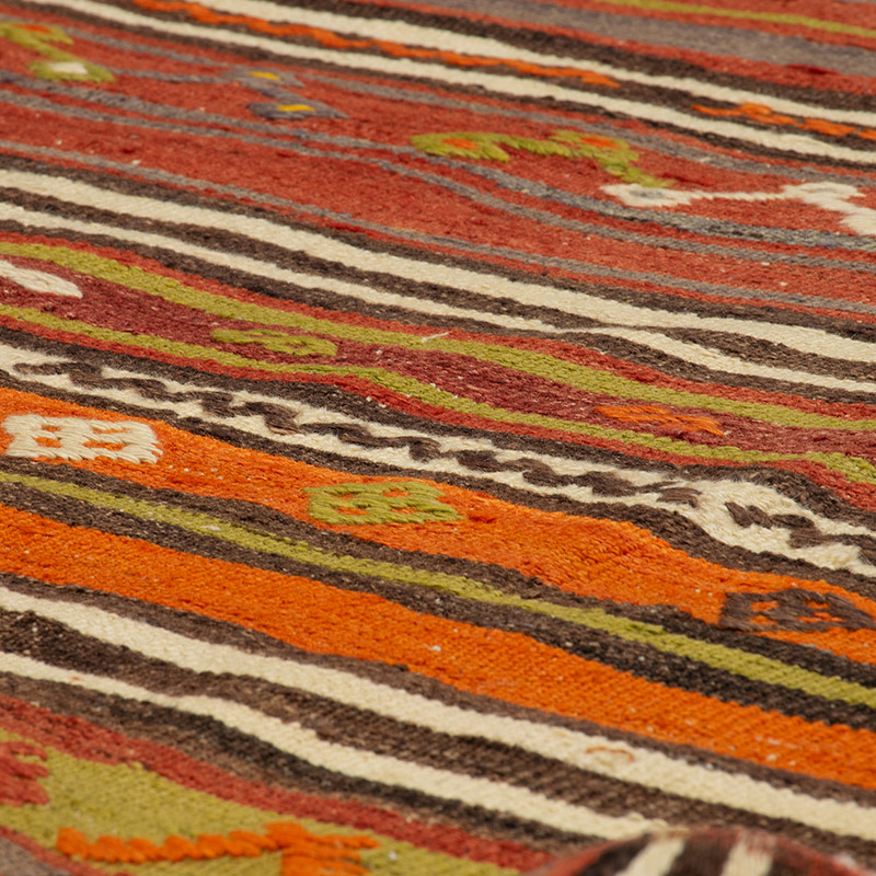 Vintage Turkish Kilim Rug - 3' 7" x 6' 11" (43" x 83") - K0089183