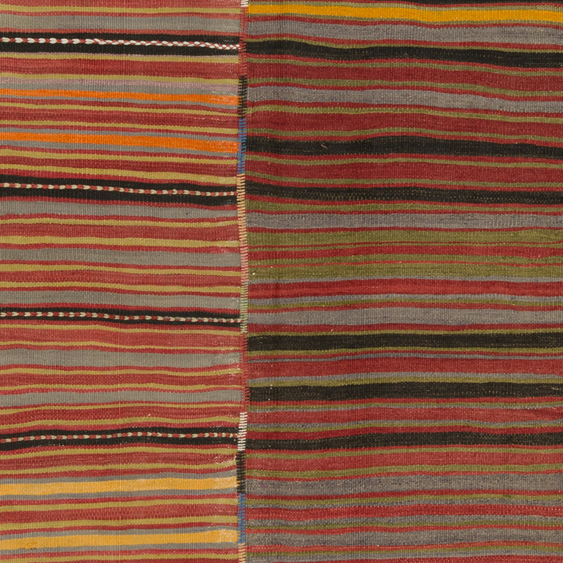 Vintage Turkish Kilim Rug - 8' 10" x 8' 8" (106" x 104") - K0089197