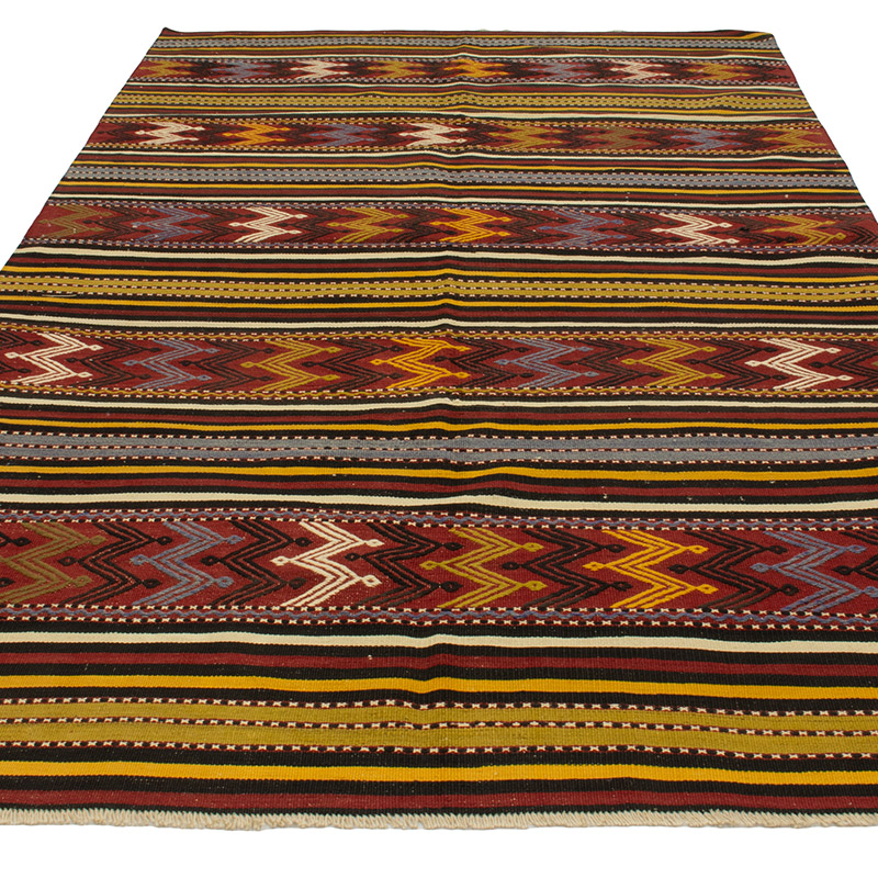 Vintage Balikesir Kilim Rug - 5' 1" x 9' 4" (61" x 112") - K0089198