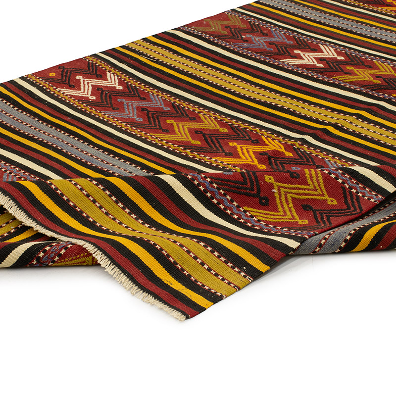 Vintage Balikesir Kilim Rug - 5' 1" x 9' 4" (61" x 112") - K0089198