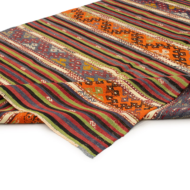 Vintage Denizli Kilim Rug - 5' 9" x 10' 8" (69" x 128") - K0089215