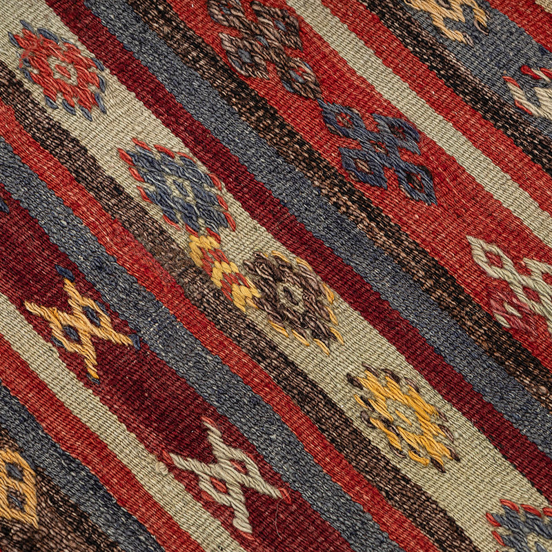Vintage Balikesir Kilim Rug - 5' 8" x 7' 10" (68" x 94") - K0089473