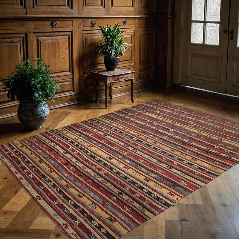 Vintage Balikesir Kilim Rug - 5' 8" x 7' 10" (68" x 94") - K0089473