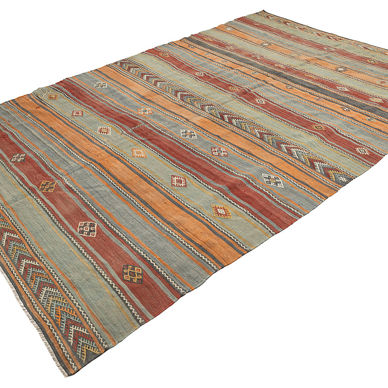 Vintage Sivas Kilim Rug - 5' 11" x 9' 10" (71" x 118") - K0089483