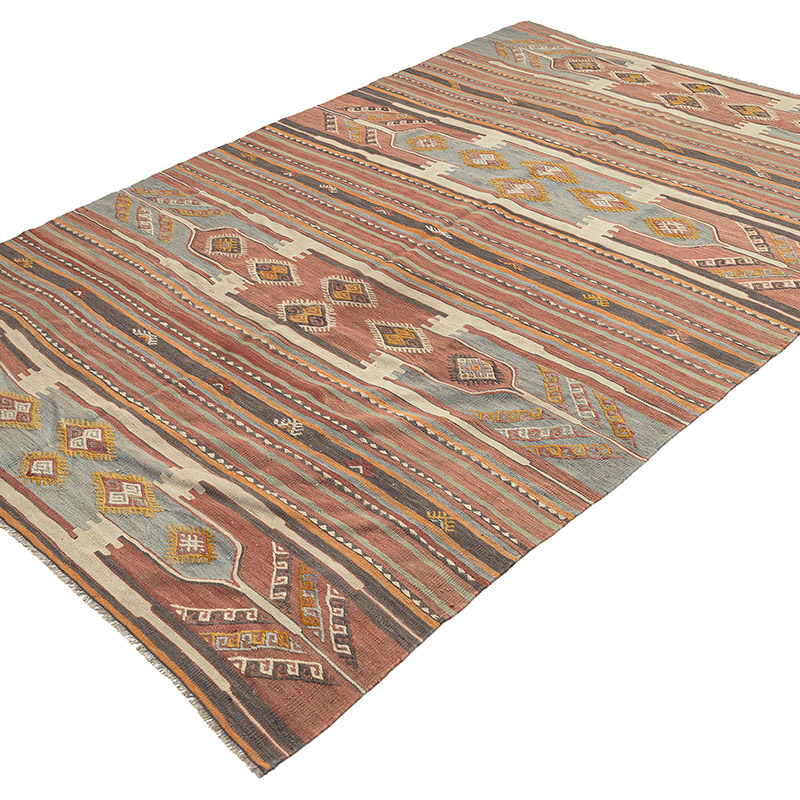 Vintage Sivas Kilim Rug - 5' 9" x 8' 7" (69" x 103") - K0089484