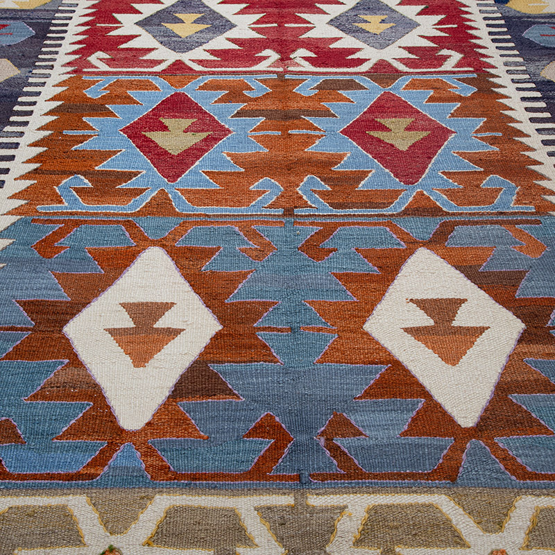 New Turkish Handwoven Kilim Rug - 5' 10" x 9' 4" (70" x 112") - K0089513