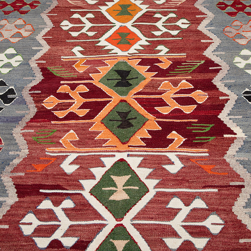 New Turkish Handwoven Kilim Rug - 3' 10" x 5' 11" (46" x 71") - K0089523