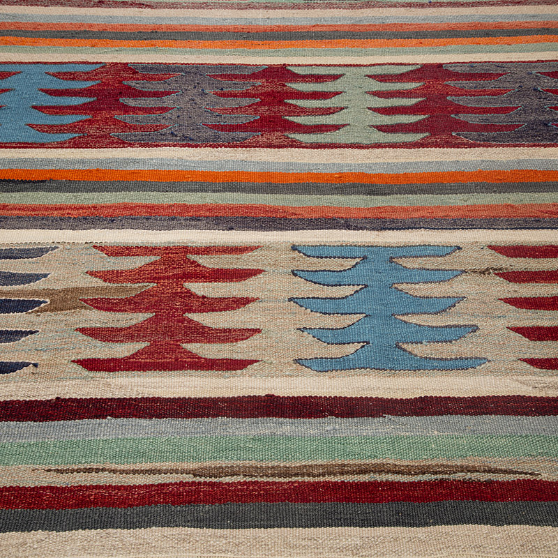 New Turkish Handwoven Kilim Rug - 6' 8" x 9' 11" (80" x 119") - K0089531