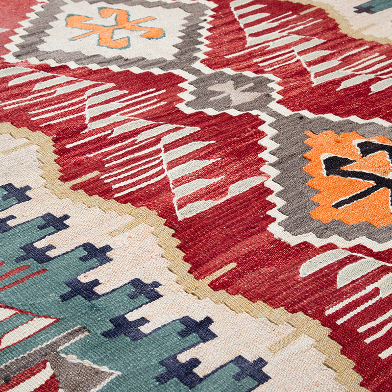 New Turkish Handwoven Kilim Rug - 3' 11" x 5' 9" (47" x 69") - K0089549