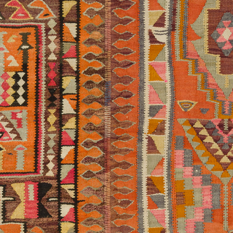 Vintage Turkish Kilim Rug - 6' 5" x 9' 8" (77" x 116") - K0089600