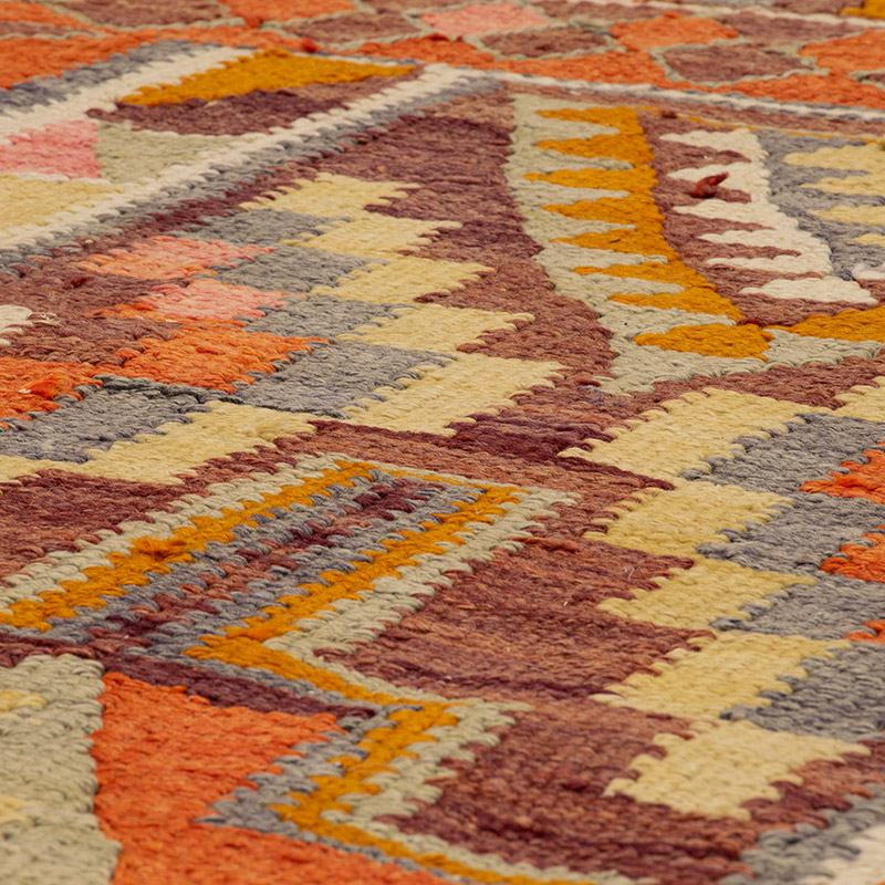 Vintage Turkish Kilim Rug - 6' 5" x 9' 8" (77" x 116") - K0089600
