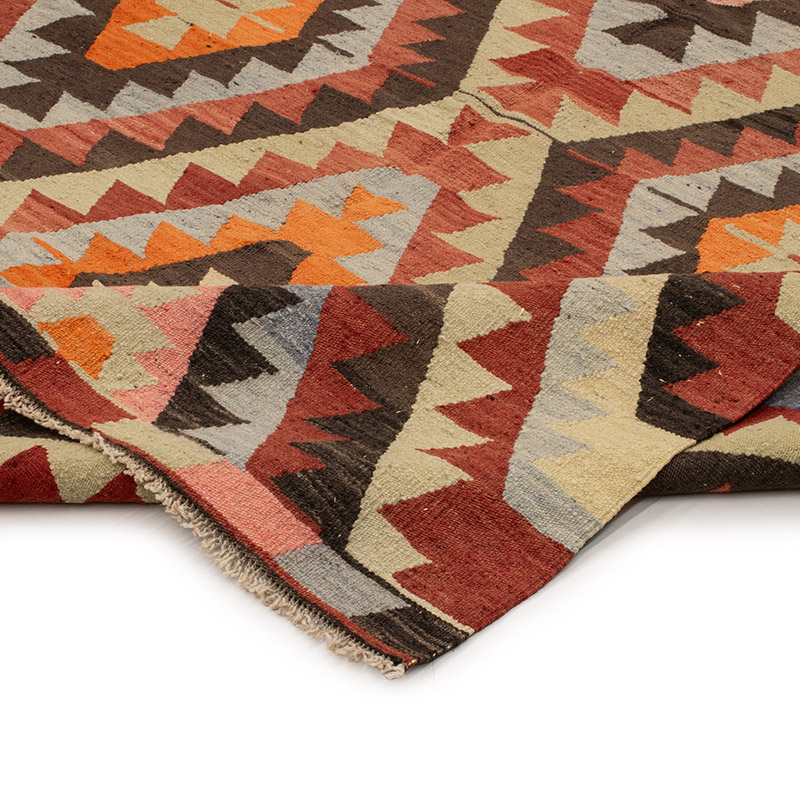 Vintage Turkish Kilim Rug - 5' 4" x 9'  (64" x 108") - K0089604