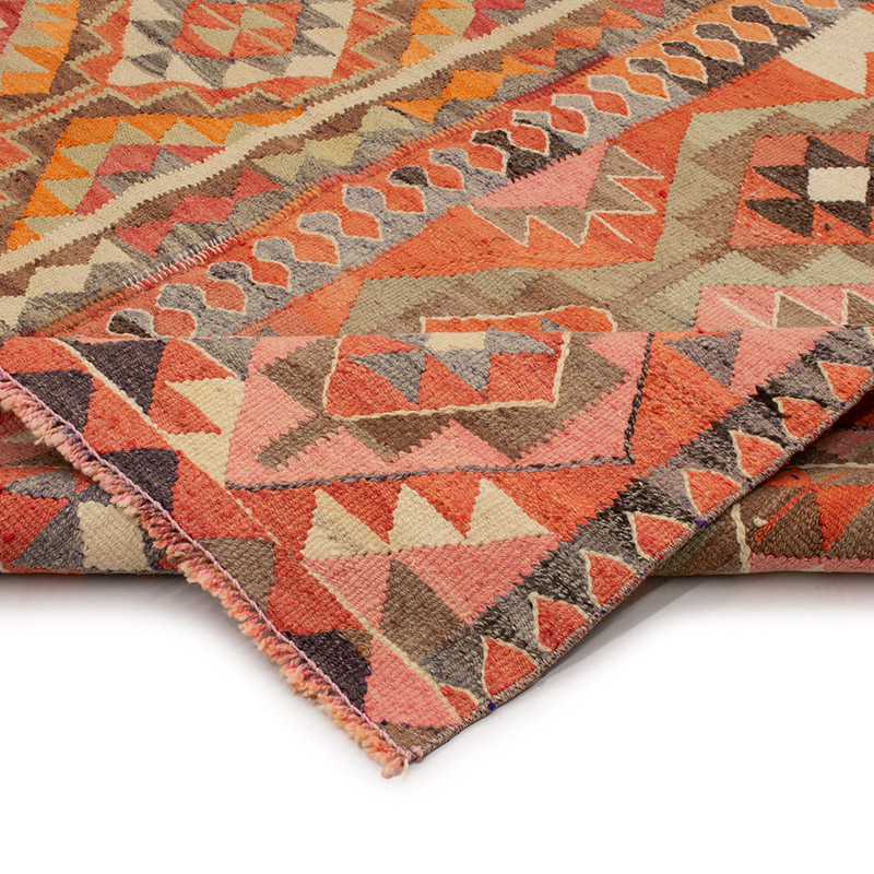 Vintage Turkish Kilim Rug - 6' 2" x 10' 11" (74" x 131") - K0089612