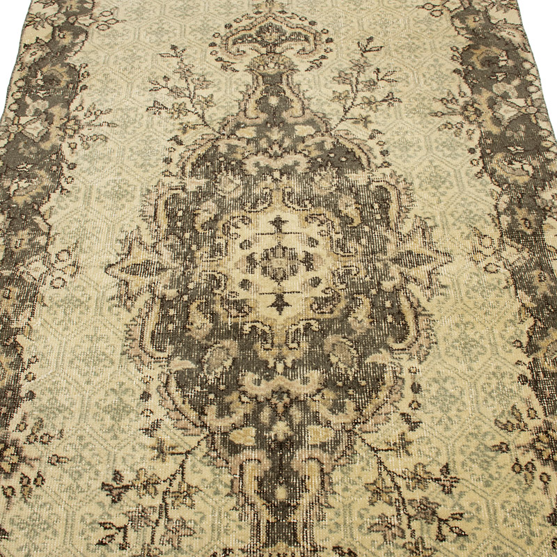 Vintage Turkish Hand-Knotted Rug - 3' 8" x 7' 4" (44" x 88") - K0089682