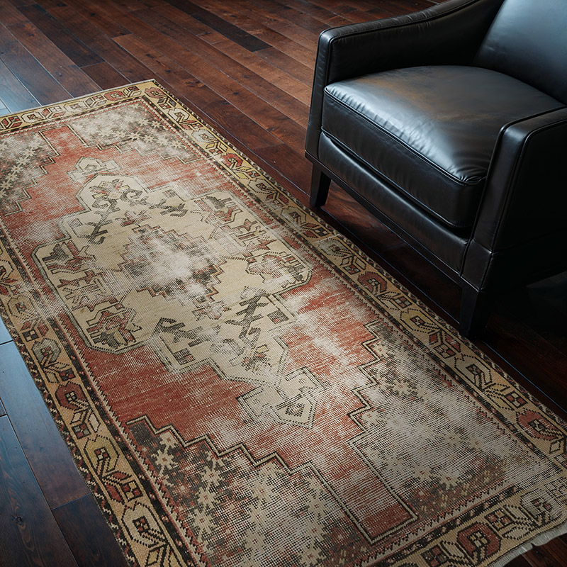 Vintage Turkish Hand-Knotted Rug - 3' 9" x 7' 1" (45" x 85") - K0089684