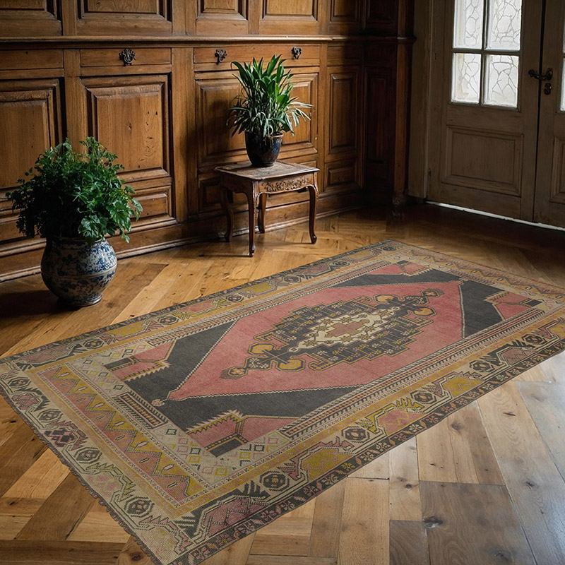 Vintage Turkish Hand-Knotted Rug - 4' 4" x 7' 4" (52" x 88") - K0089711