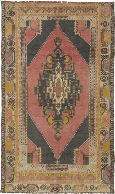 El Dokuma Vintage Halı - 132 cm x 223 cm