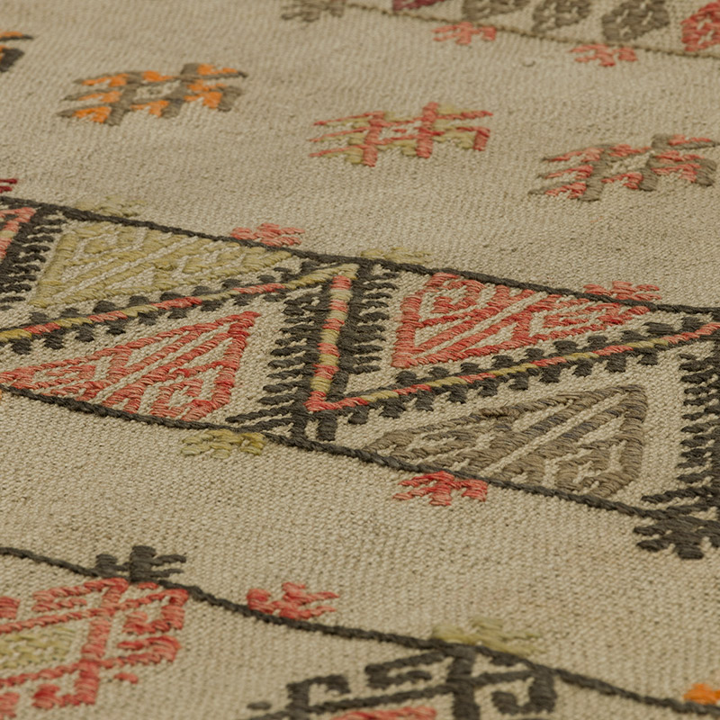 Vintage Turkish Kilim Rug - 4' 9" x 8' 8" (57" x 104") - K0089775