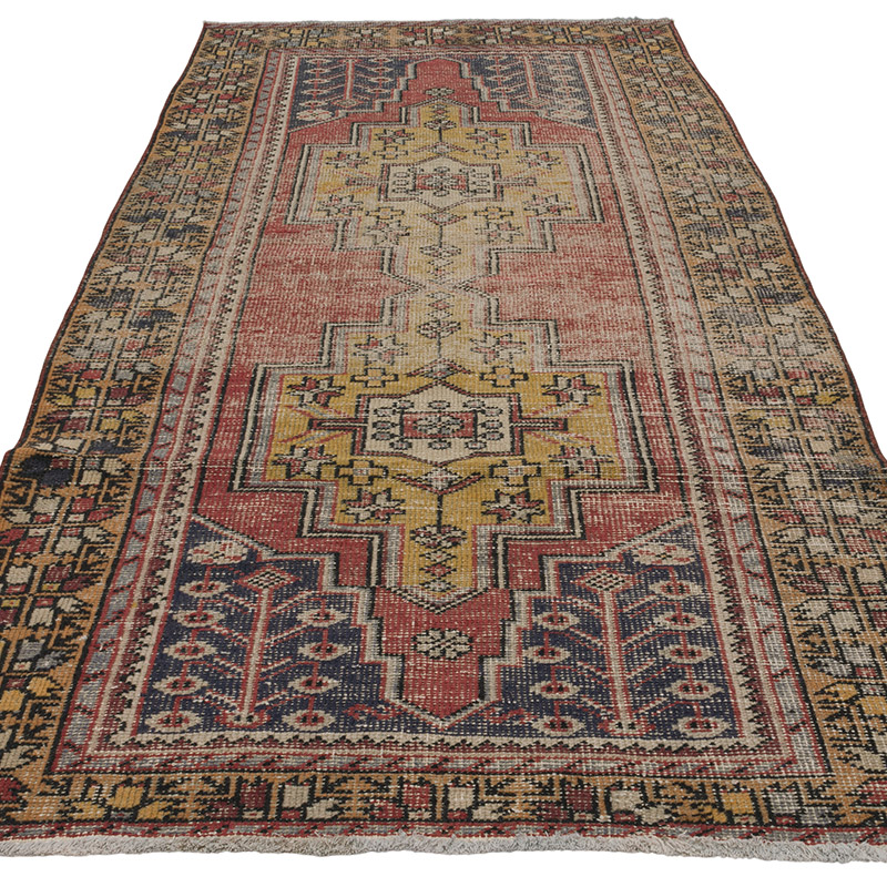 Vintage Turkish Hand-Knotted Rug - 4' 3" x 8' 8" (51" x 104") - K0089809