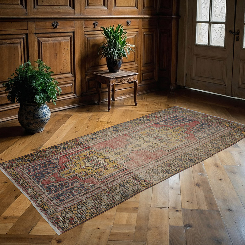 Vintage Turkish Hand-Knotted Rug - 4' 3" x 8' 8" (51" x 104") - K0089809