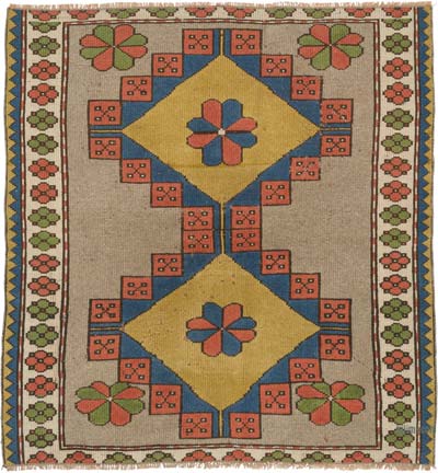 El Dokuma Vintage Halı - 130 cm x 137 cm