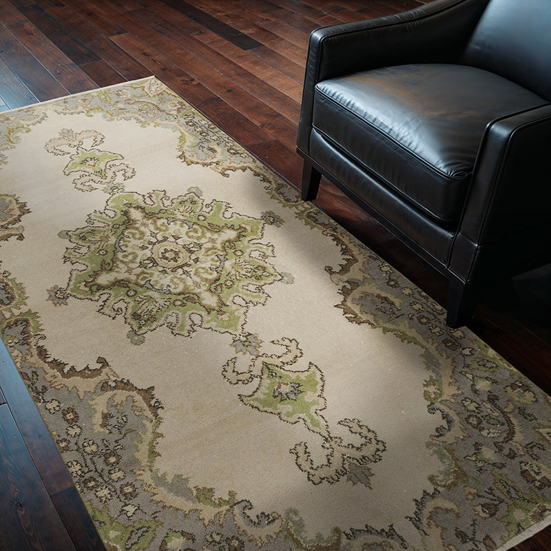 Vintage Turkish Hand-Knotted Rug - 3' 8" x 6' 9" (44" x 81") - K0089872