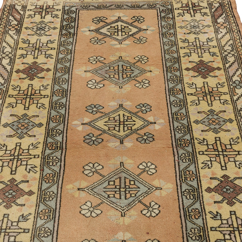 Vintage Turkish Hand-Knotted Rug - 4'  x 6' 6" (48" x 78") - K0089874