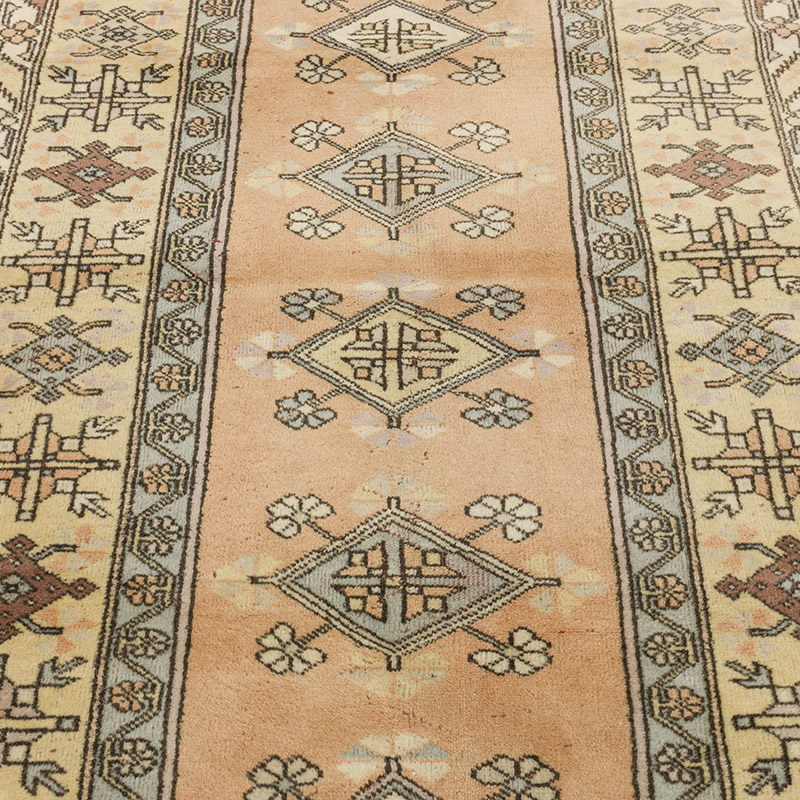 Vintage Turkish Hand-Knotted Rug - 4'  x 6' 6" (48" x 78") - K0089874
