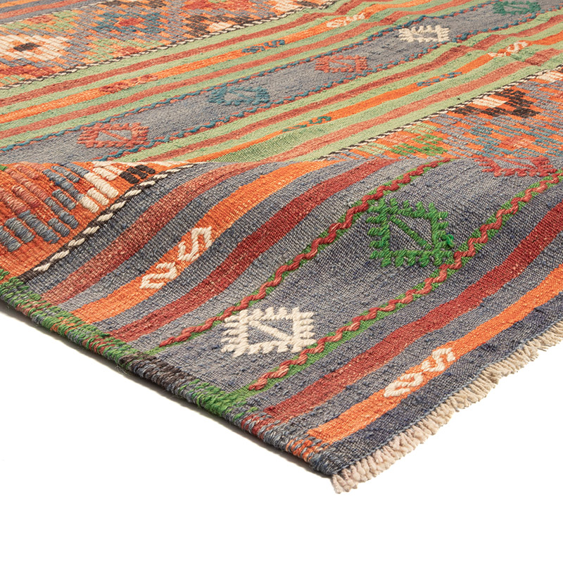 Vintage Manisa Kilim Rug - 6' 5" x 9'  (77" x 108") - K0089897