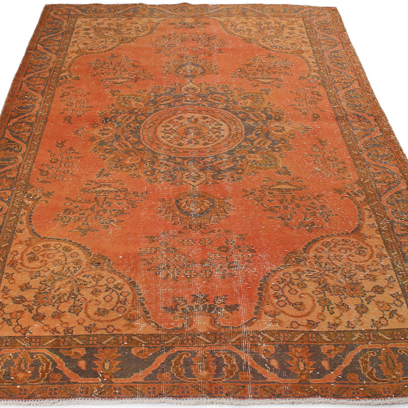 Over-dyed Vintage Hand-Knotted Turkish Rug - 5' 7" x 8' 6" (67" x 102") - K0089941
