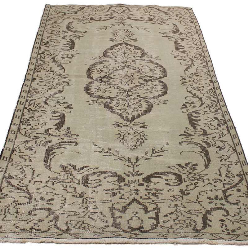Vintage Turkish Hand-Knotted Rug - 4' 4" x 8' 6" (52" x 102") - K0089951