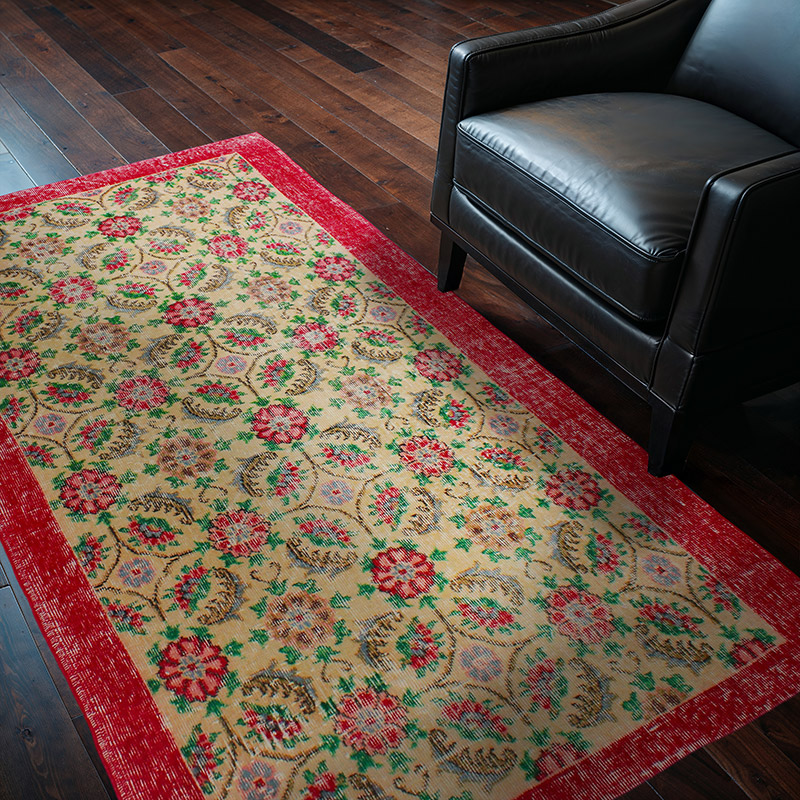 Vintage Turkish Hand-Knotted Rug - 3' 11" x 6' 5" (47" x 77") - K0089960