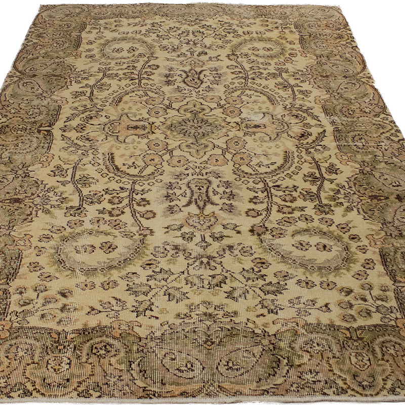 Vintage Turkish Hand-Knotted Rug - 5' 7" x 8' 6" (67" x 102") - K0089979