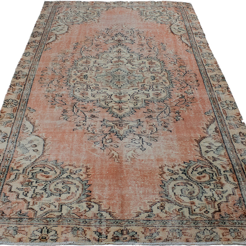 Vintage Turkish Hand-Knotted Rug - 5' 8" x 9' 9" (68" x 117") - K0089983