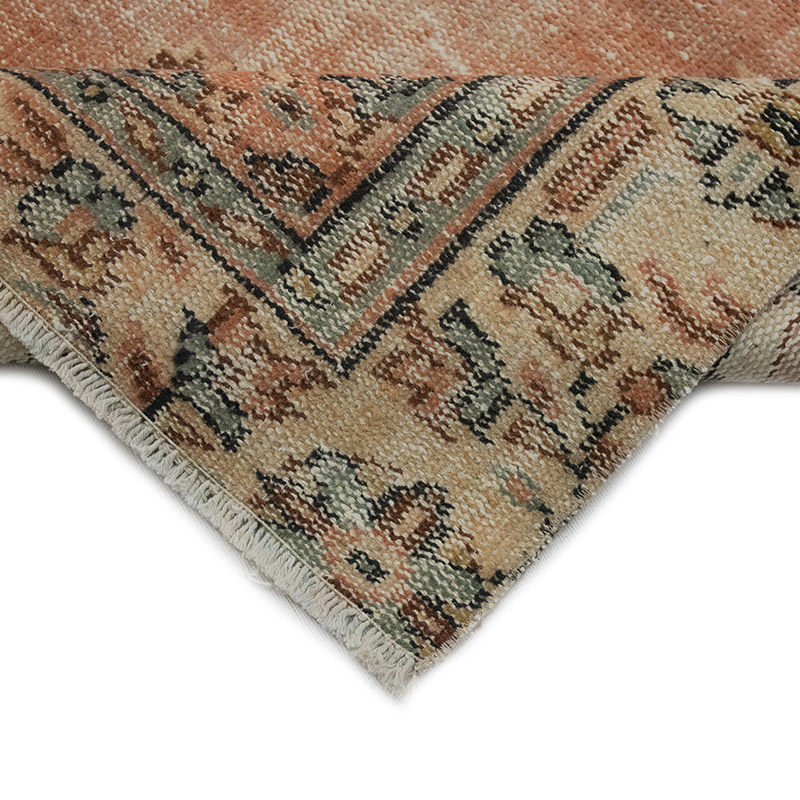 Vintage Turkish Hand-Knotted Rug - 5' 8" x 9' 9" (68" x 117") - K0089983