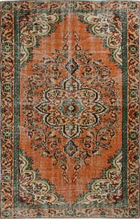 Vintage Turkish Hand-Knotted Rug - 5' 1" x 7' 10" (61" x 94")