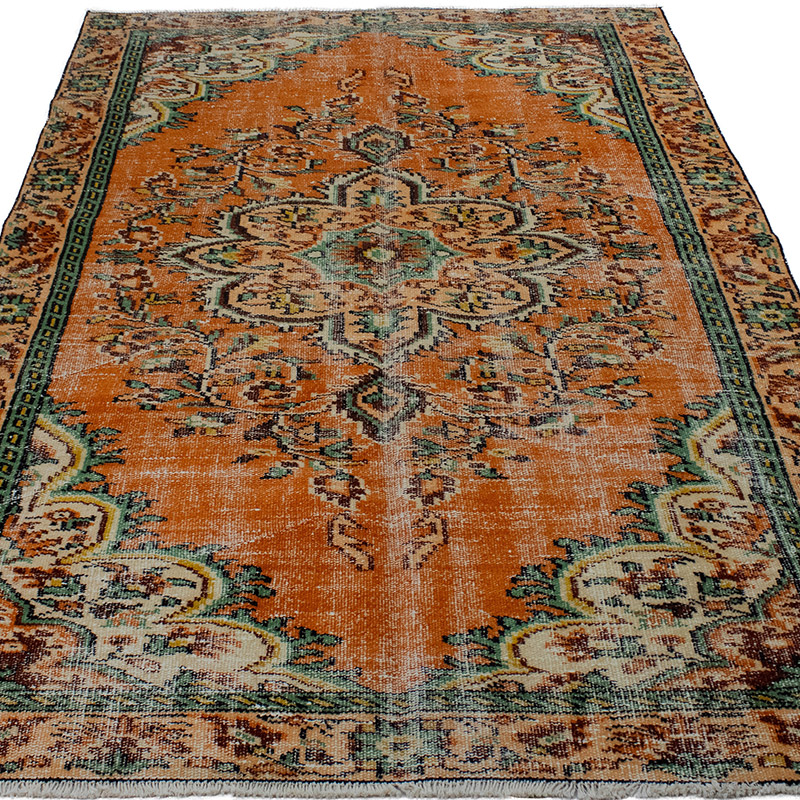 Vintage Turkish Hand-Knotted Rug - 5' 1" x 7' 10" (61" x 94") - K0089984