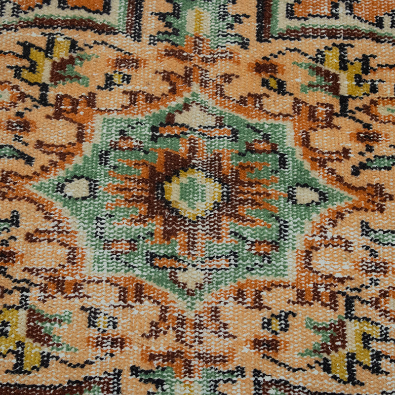 Vintage Turkish Hand-Knotted Rug - 5' 1" x 7' 10" (61" x 94") - K0089984