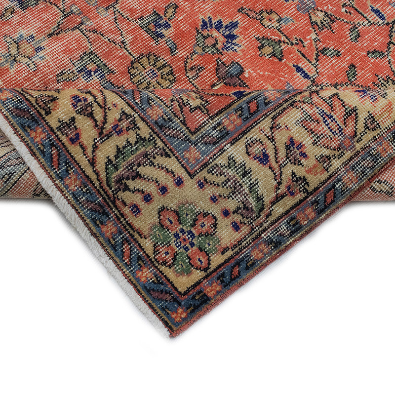 Vintage Turkish Hand-Knotted Rug - 5' 5" x 8' 7" (65" x 103") - K0089987