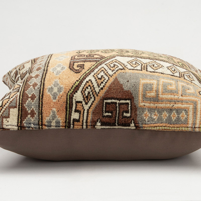Turkish Pillow Cover - 1' 8" x 1' 8" (20" x 20") - K0090552
