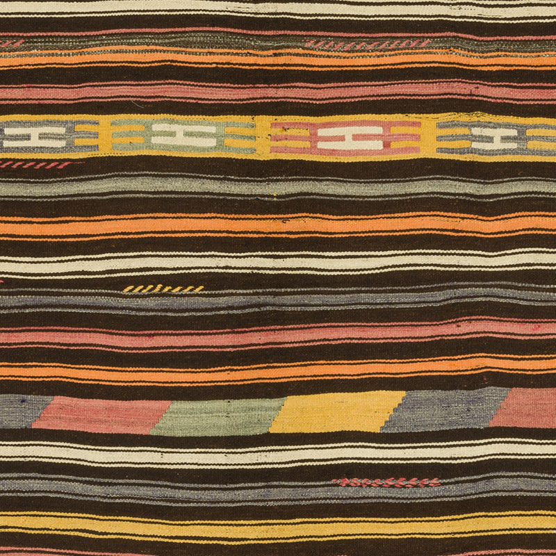 Mut Kilimi - 138 cm x 197 cm - K0090575