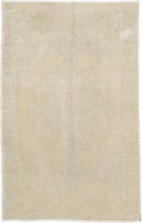 Vintage Turkish Hand-Knotted Rug - 4' 9" x 7' 4" (57" x 88")