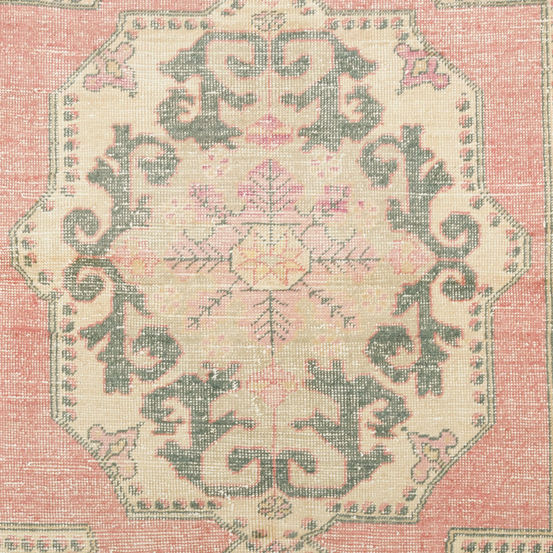 Vintage Turkish Hand-Knotted Rug - 4' 4" x 7' 8" (52" x 92") - K0090597
